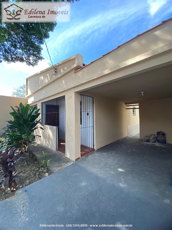 Casa para Alugar no Vila Julieta em Resende