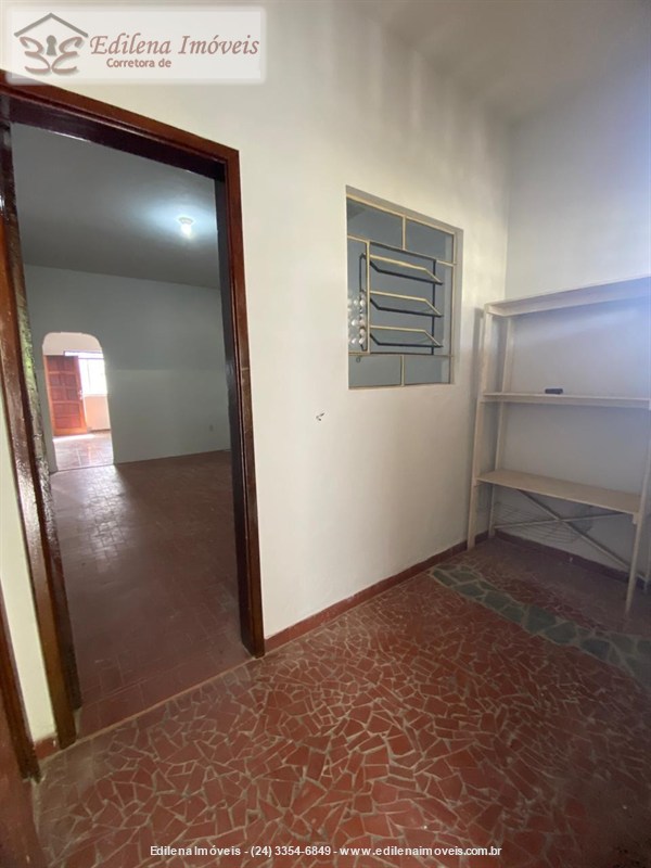 Casa para Alugar no Vila Julieta em Resende