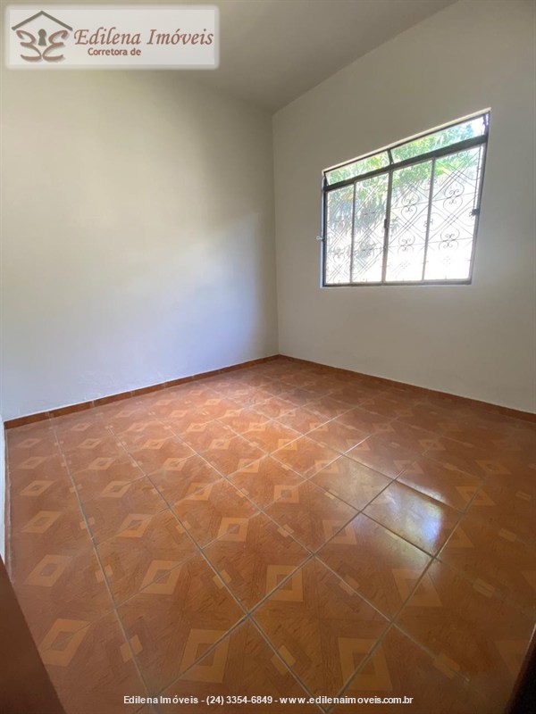 Casa para Alugar no Vila Julieta em Resende