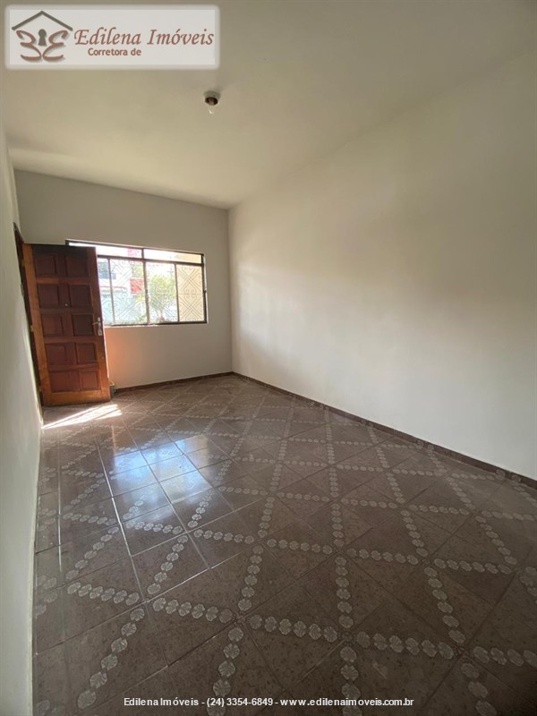 Casa para Alugar no Vila Julieta em Resende