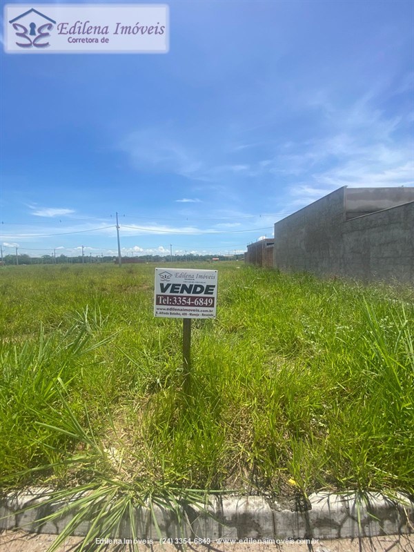 Terreno a Venda no Paraíso em Resende