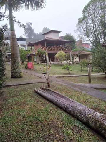 Pousada à Venda