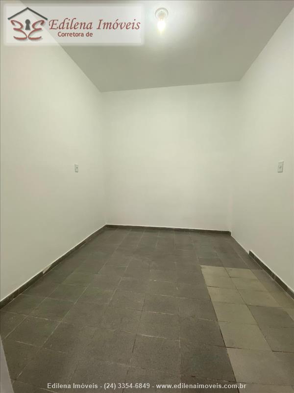 Kitnet para Alugar no Vila Julieta em Resende