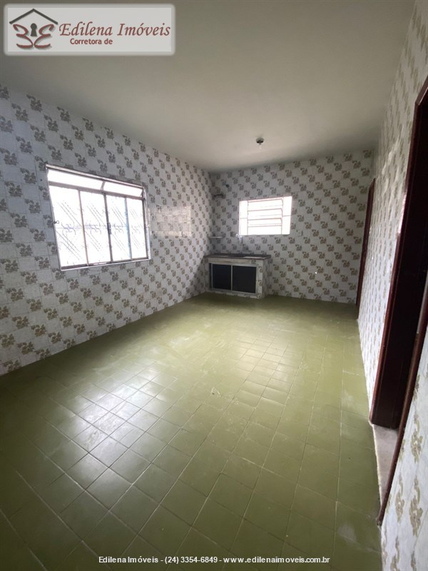 Casa para Alugar no Vila Hulda Rocha em Resende