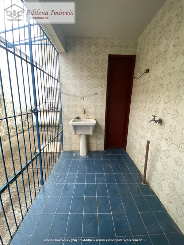 Casa para Alugar no Vila Hulda Rocha em Resende