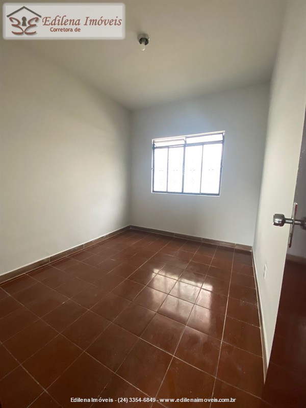 Casa para Alugar no Vila Hulda Rocha em Resende