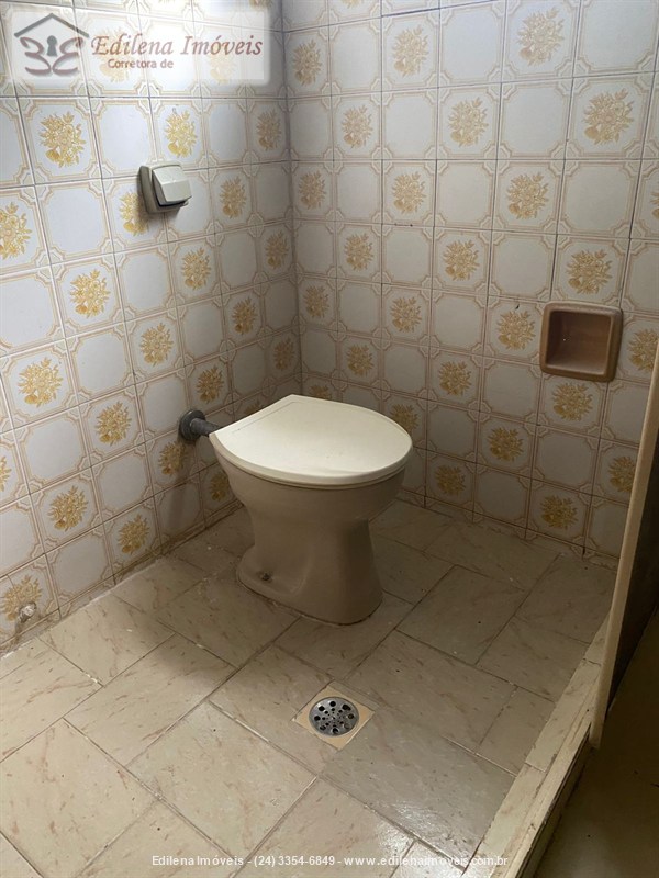 Casa para Alugar no Vila Hulda Rocha em Resende