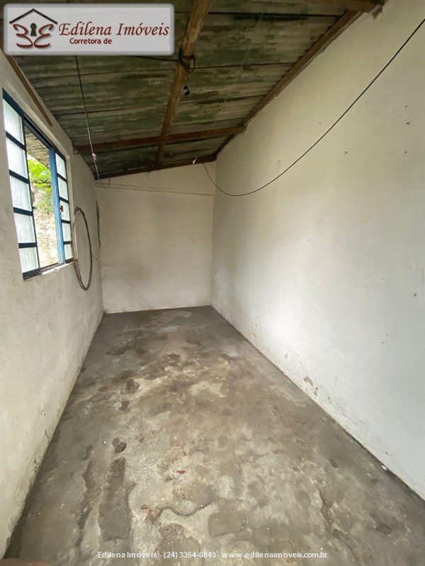 Casa para Alugar no Vila Hulda Rocha em Resende