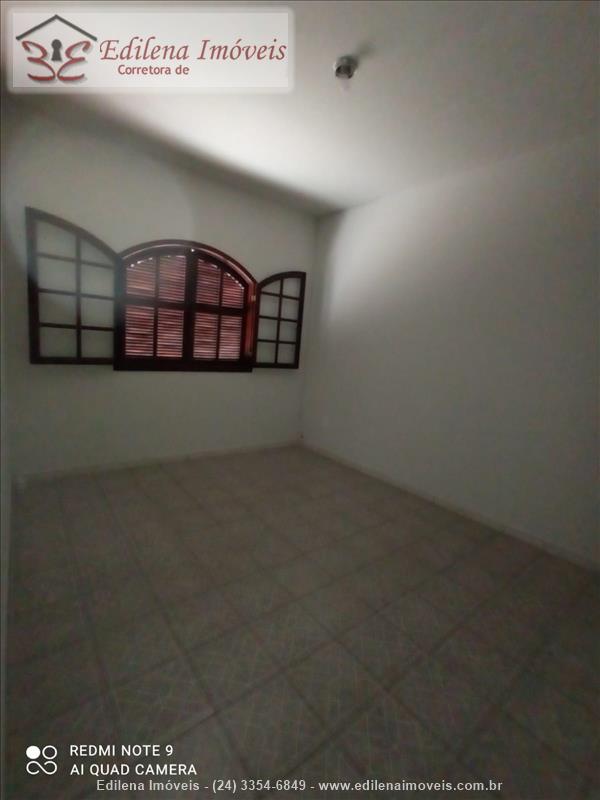 Casa para Alugar no Vila Julieta em Resende
