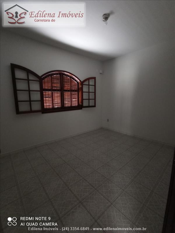 Casa para Alugar no Vila Julieta em Resende