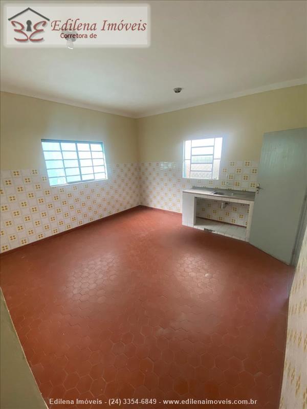 Casa para Alugar no Vila Julieta em Resende
