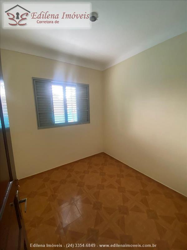 Casa para Alugar no Vila Julieta em Resende