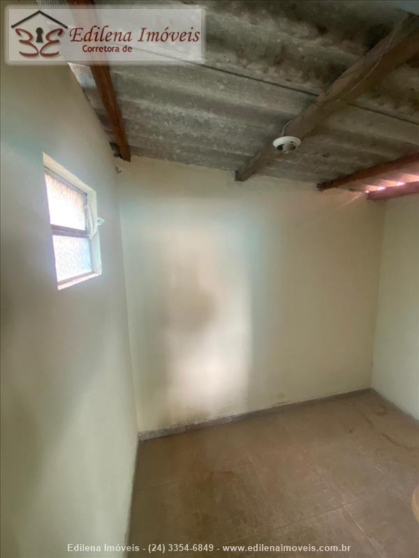 Casa para Alugar no Vila Julieta em Resende