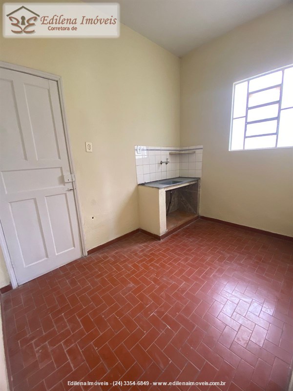 Casa para Alugar no Vila Julieta em Resende