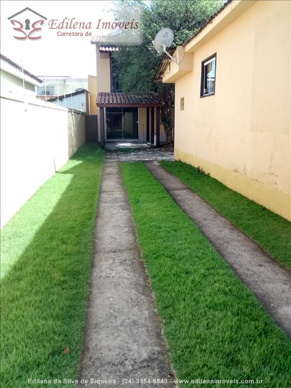 Casa para Alugar no Vila Julieta em Resende