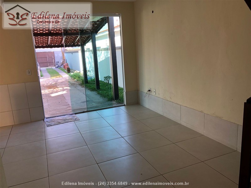 Casa para Alugar no Vila Julieta em Resende