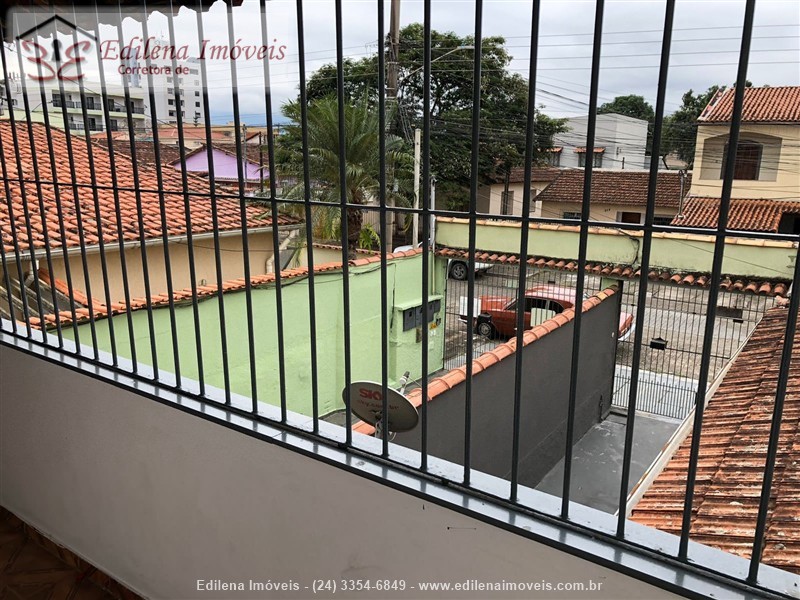 Apartamento para Alugar no Vila Julieta em Resende