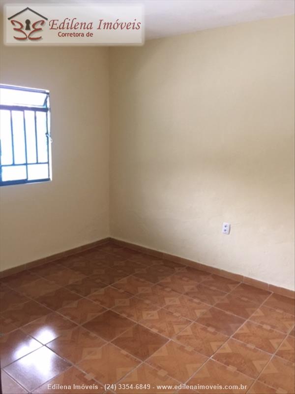 Casa para Alugar no Vila Julieta em Resende