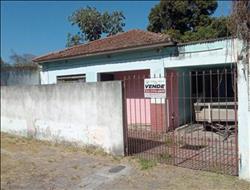 Casa à Venda