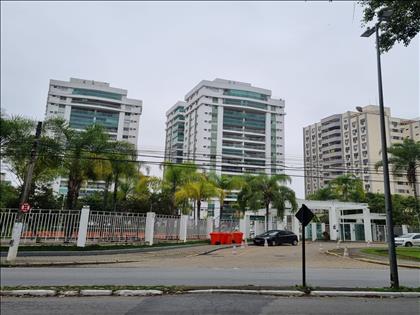 Apartamento à Venda