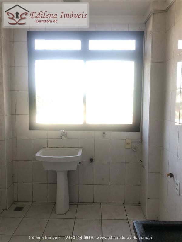 Apartamento para Alugar no Comercial em Resende