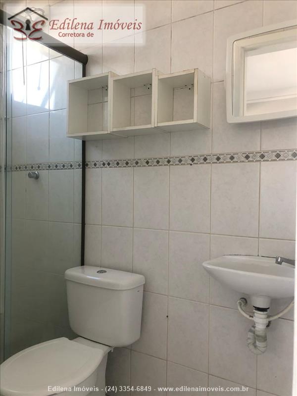 Apartamento para Alugar no Comercial em Resende