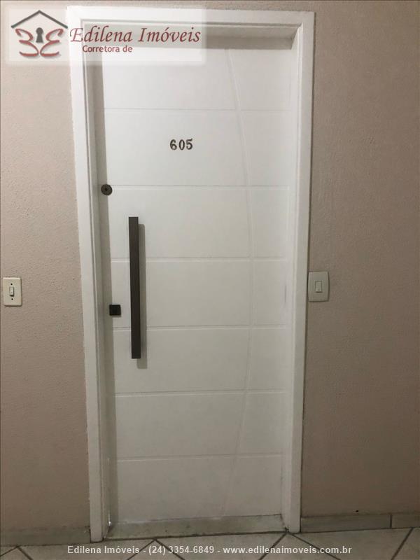 Apartamento para Alugar no Comercial em Resende
