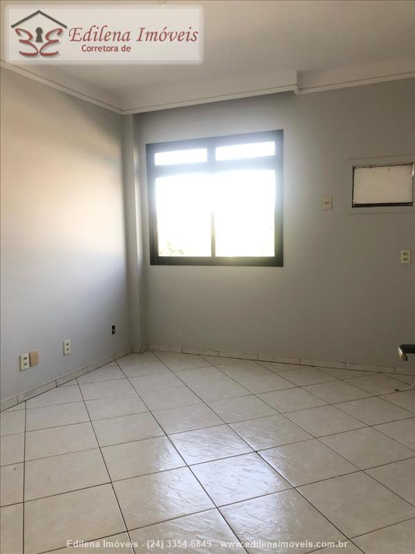 Apartamento para Alugar no Comercial em Resende