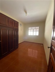 Casa à Venda