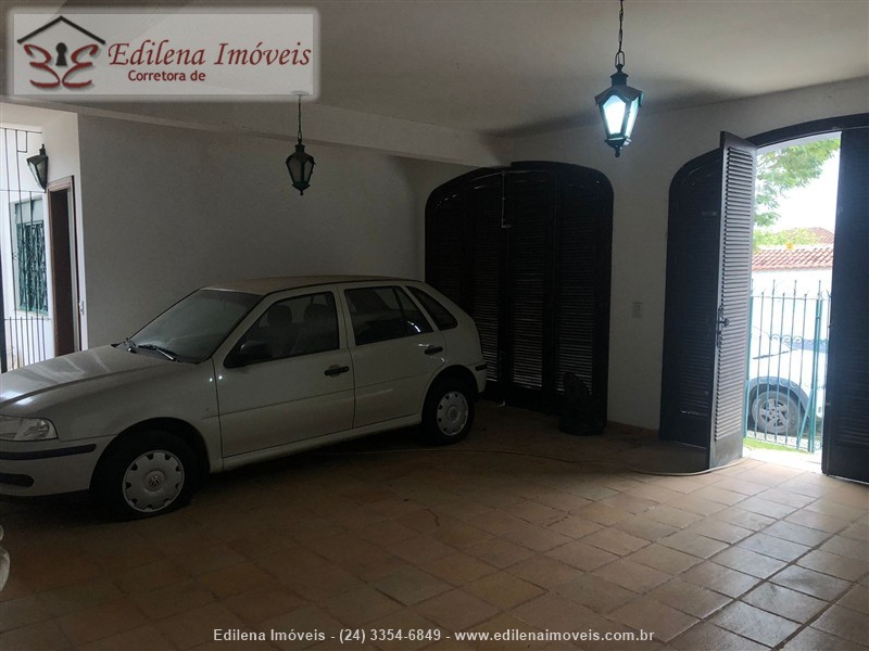 Casa a Venda no Jardim Brasília 2 em Resende