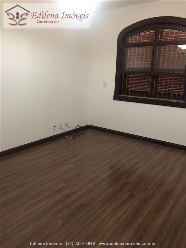 Casa a Venda no Jardim Brasília 2 em Resende