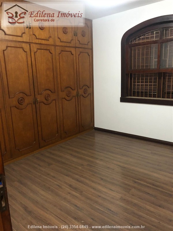 Casa a Venda no Jardim Brasília 2 em Resende