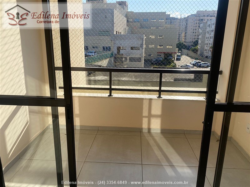 Apartamento a Venda no Comercial em Resende