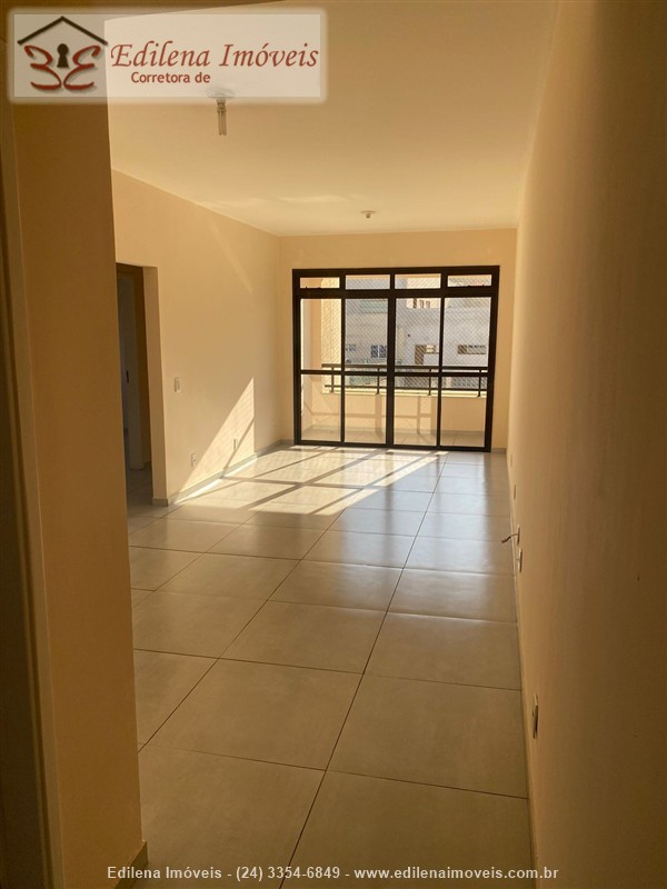 Apartamento a Venda no Comercial em Resende