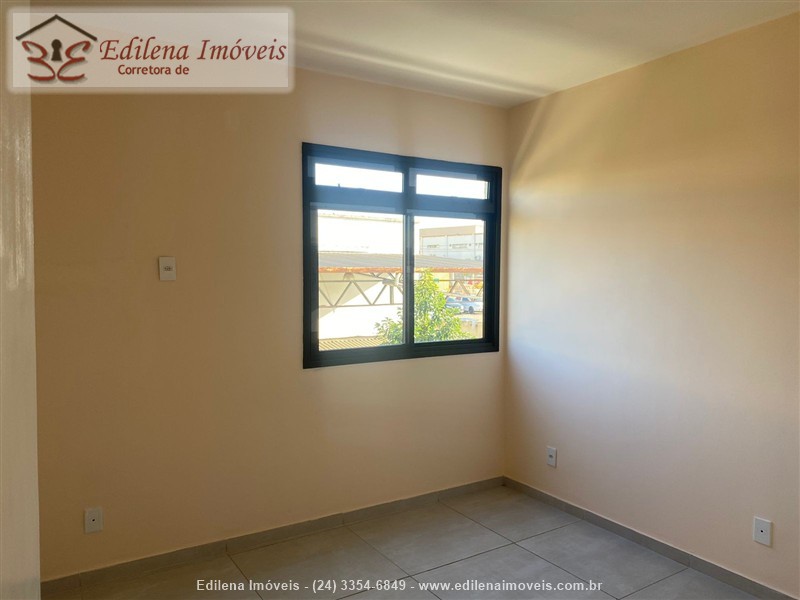Apartamento a Venda no Comercial em Resende