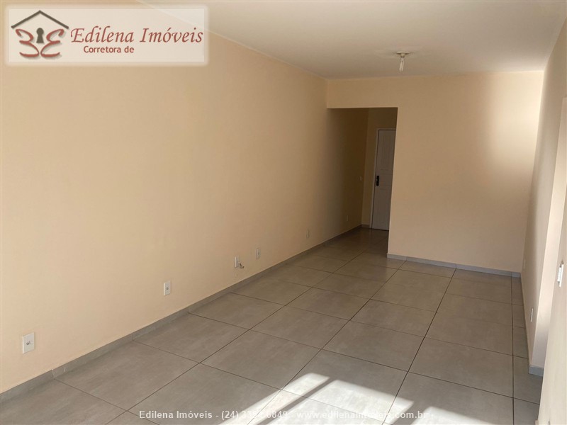 Apartamento a Venda no Comercial em Resende