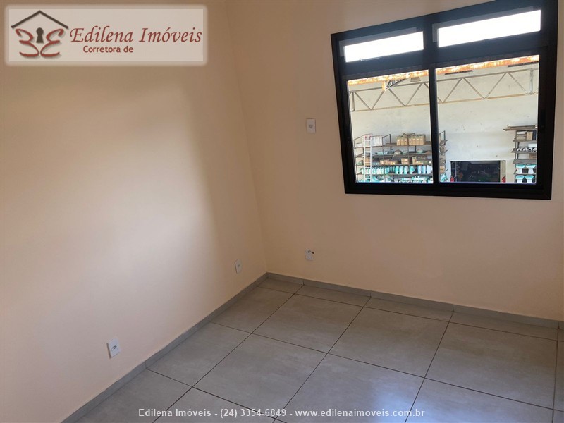 Apartamento a Venda no Comercial em Resende