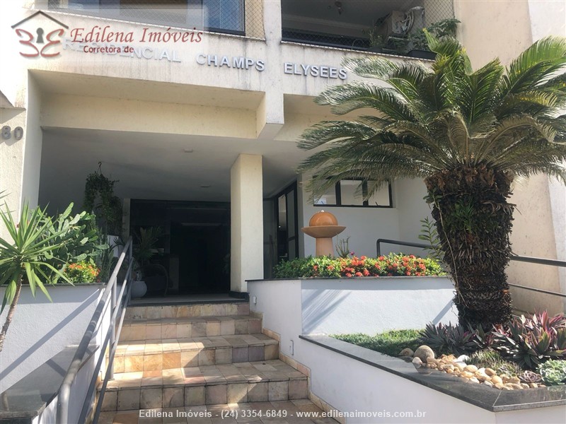 Apartamento a Venda no Comercial em Resende