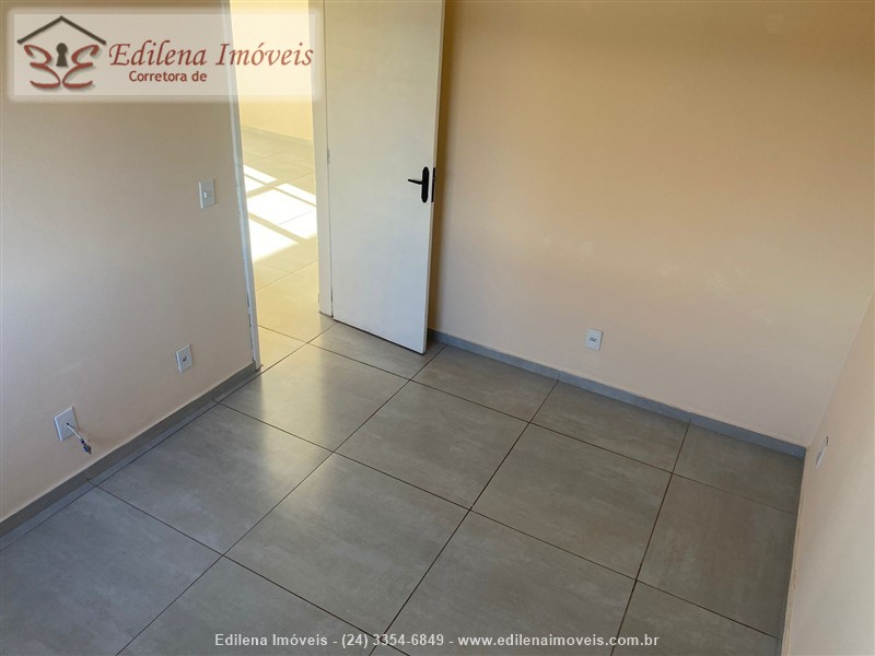 Apartamento a Venda no Comercial em Resende