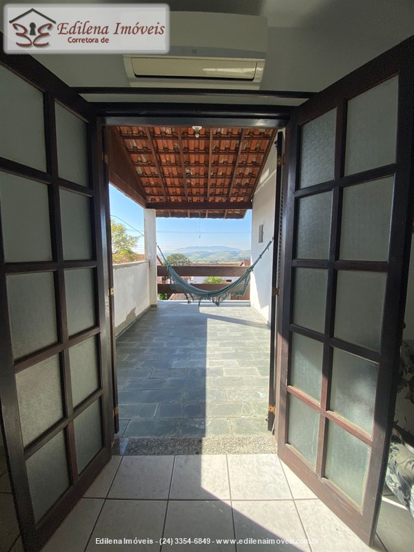 Casa a Venda no Vila Verde em Resende