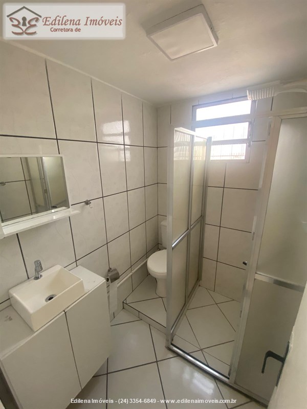 Casa para Alugar no Vila Julieta em Resende