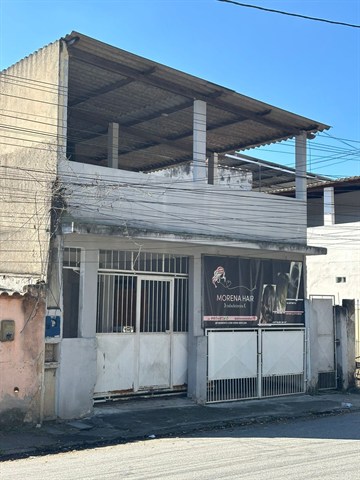 Casa à Venda